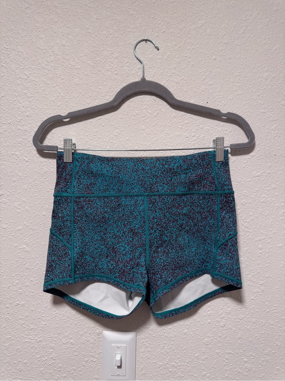 Lululemon In Movement Shorts - Picture 1 of 3